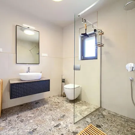 Sol 2 By Interhome Apartman Njivice